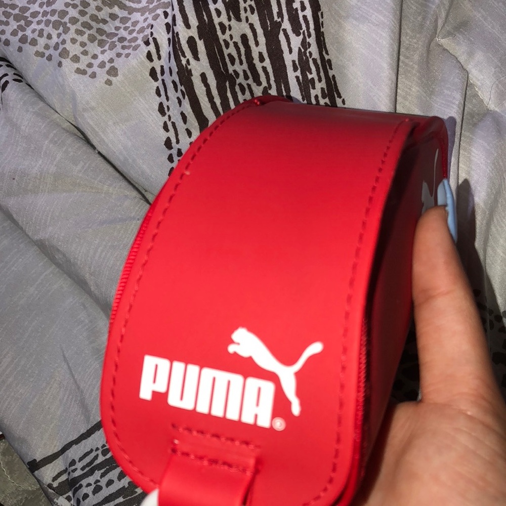Puma suglasses case